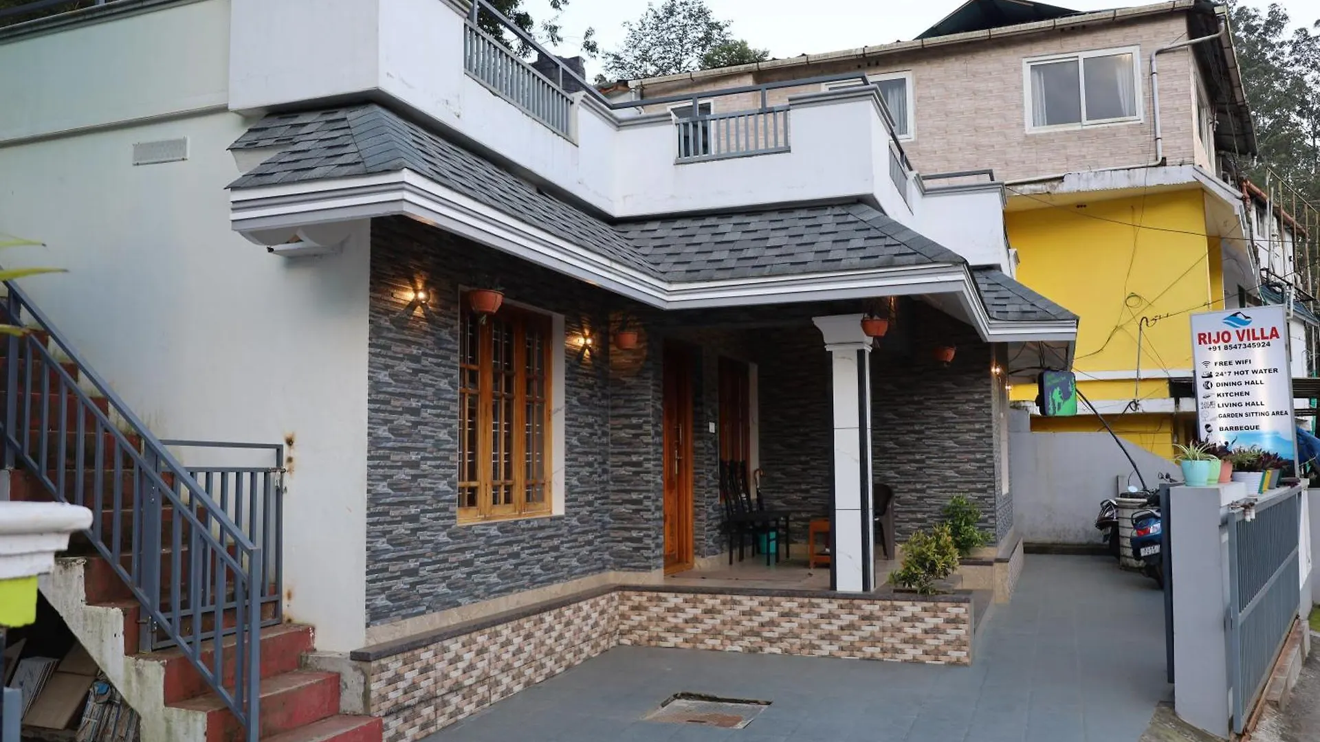 Rijo Villa ムンナル